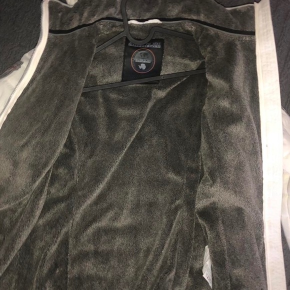 Amazing winter jacket - Picture 3 of 3